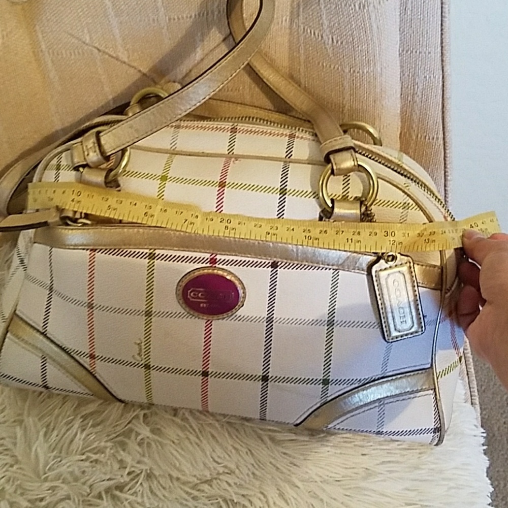 Authentic Spring Coach Hand Bag - Picture 2 of 8